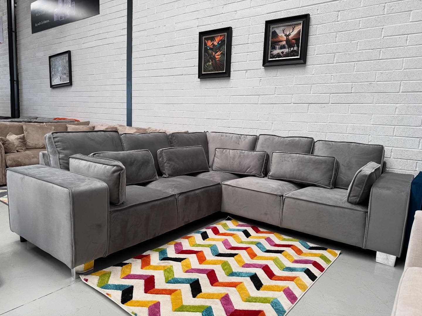 Minimalist L-Shape Sectional