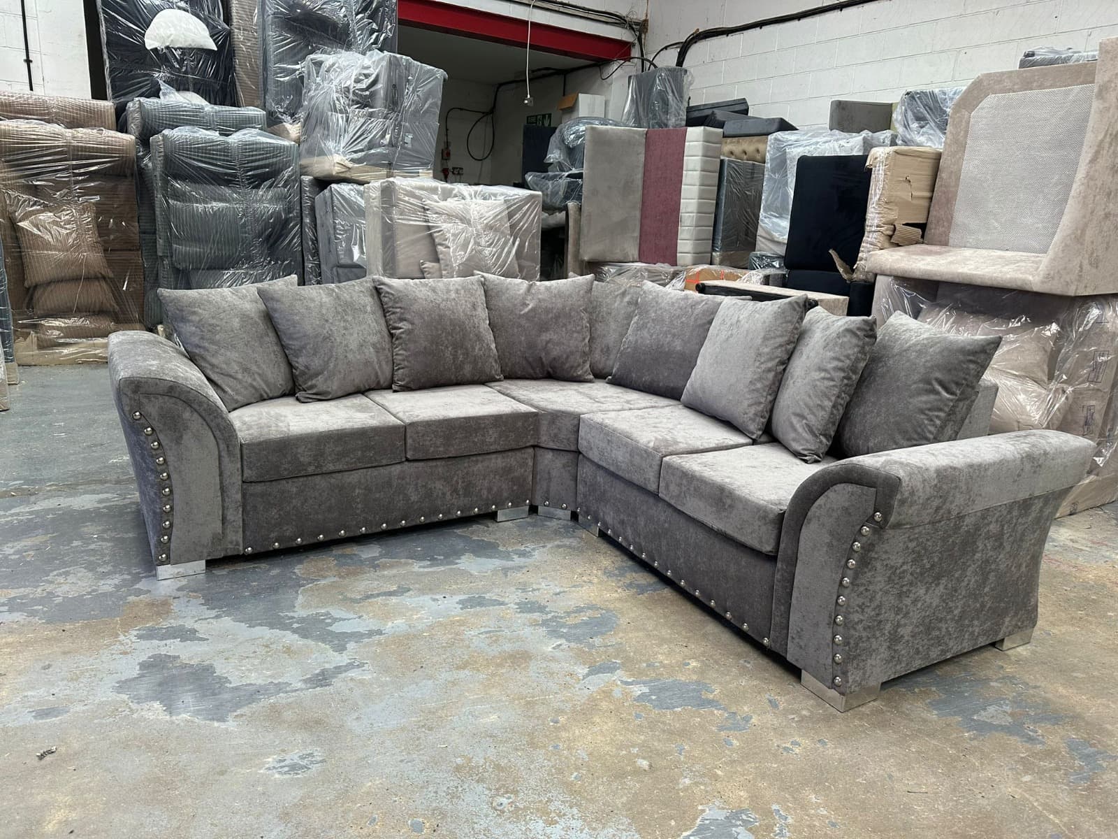 U-Shaped Family Sectional