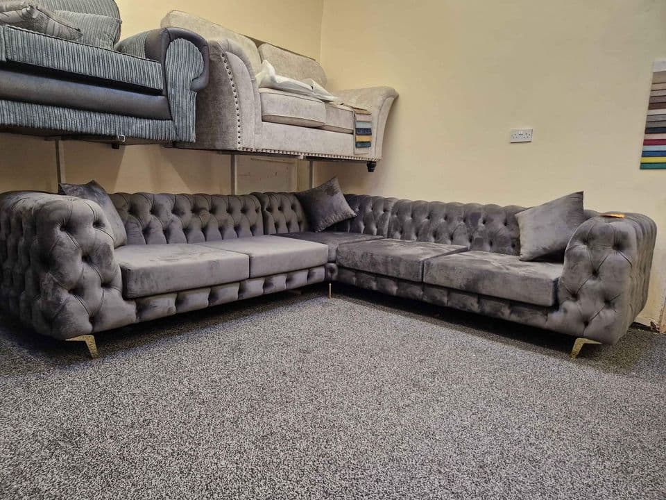 Retro Peg-Leg Sofa